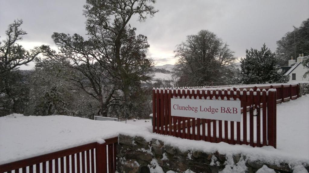 Clunebeg Lodge Drumnadrochit Exteriér fotografie